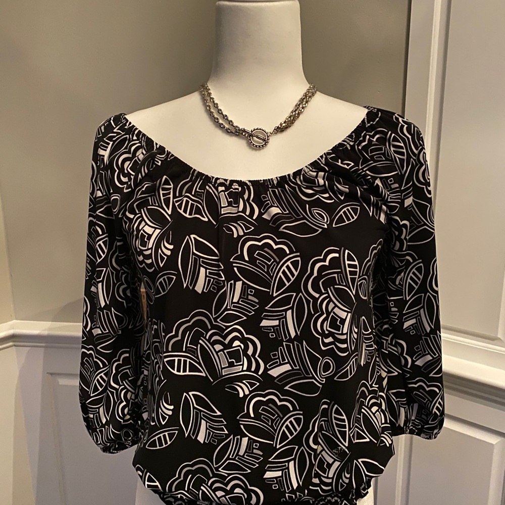 White House Black Market Blouse